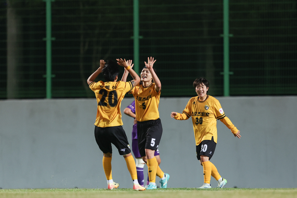 화천KSPO, 경주한수원에 2-0 완승… 1위 선두 유지 서울시청-인천현대제철, 접전으로 1-1 무승부